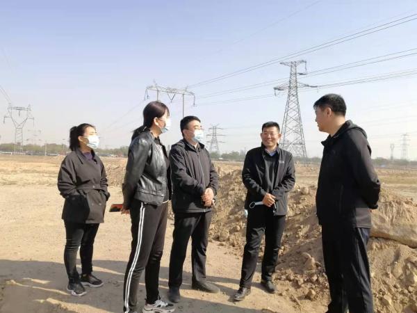 宁夏惠农区林业站参加石嘴山市自然资源局调研今秋国土绿化推进情况