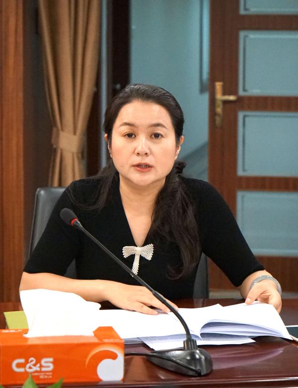 广州市林业和园林局副局长吴敏中国花卉协会展览部处长刘雪梅对筹备工作