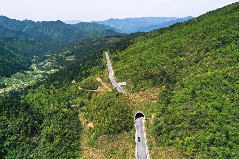 天空之眼瞰贵州梵净山