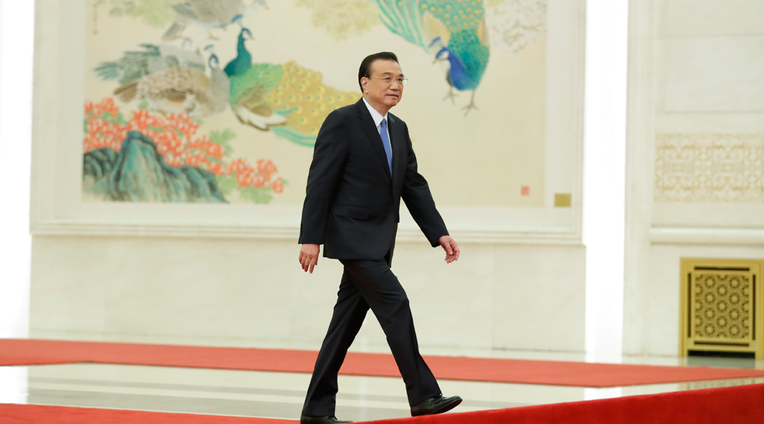 基本民生为何重点要向这两个领域倾斜？听听总理怎么说