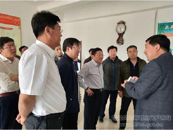 国家林业局和草原局天保办主任金旻一行到乌奴