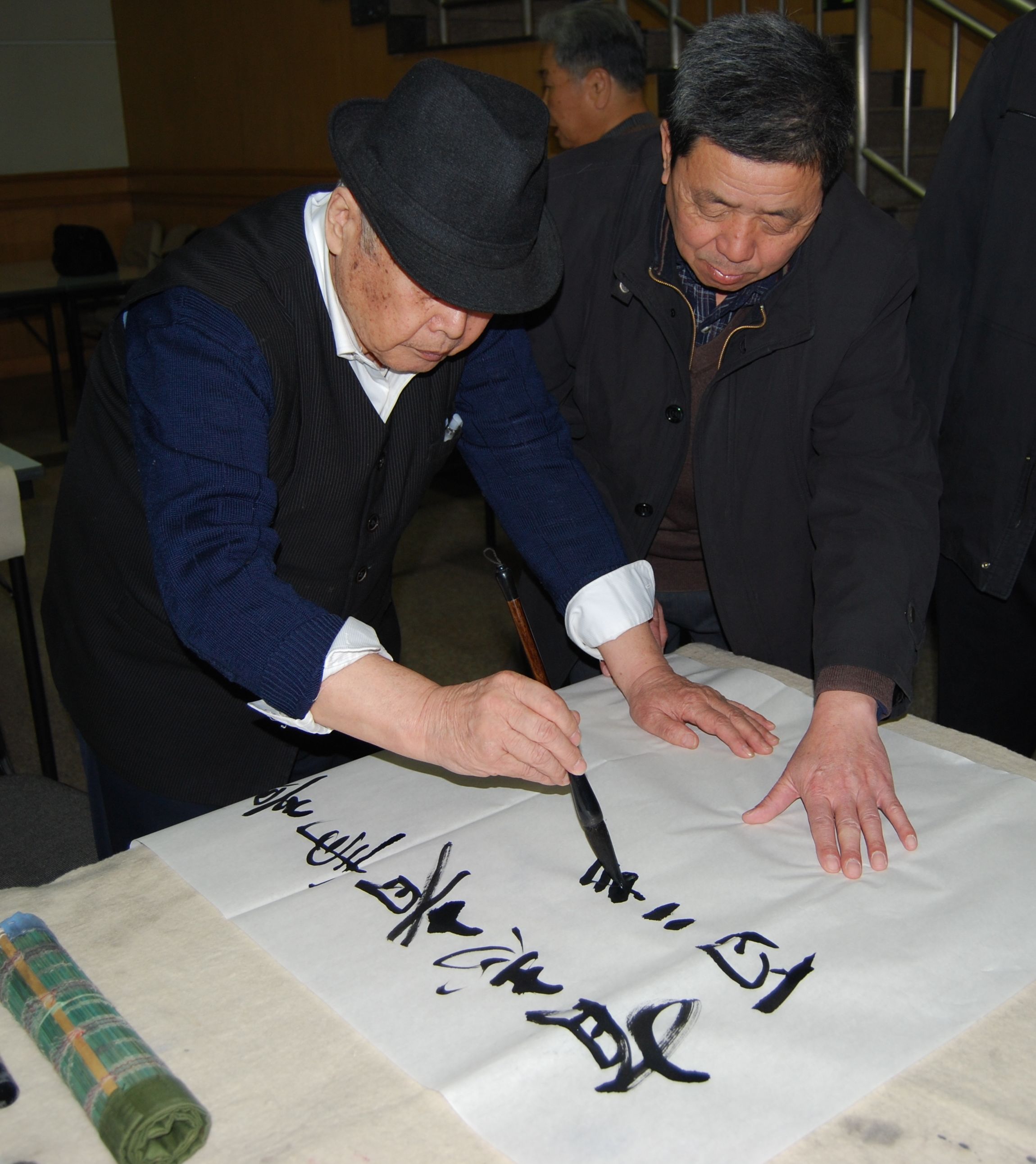 2010年老干部书法绘画学习班结业