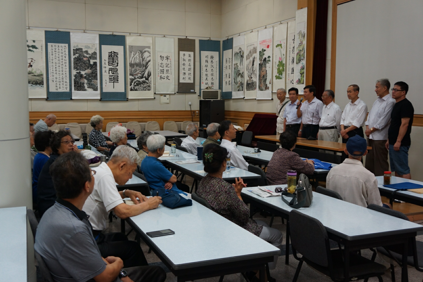 国家林业局离退休干部局举办《纪念中国人民抗