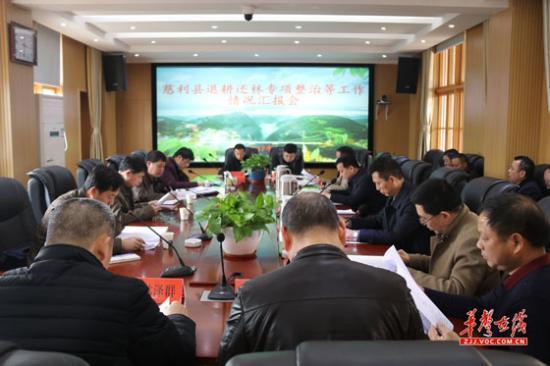 贫困人口界定_河北贫困人口参加城乡居民基本养老保险可享这些优惠(3)
