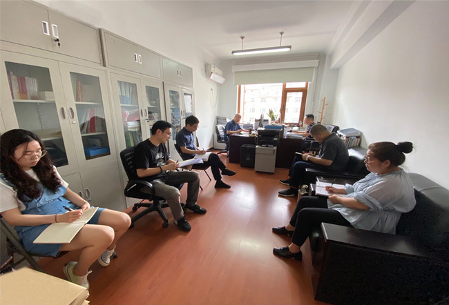 靖人就中央国家机关住宅专项维修资金使用相关流程及注意事项进行讲解